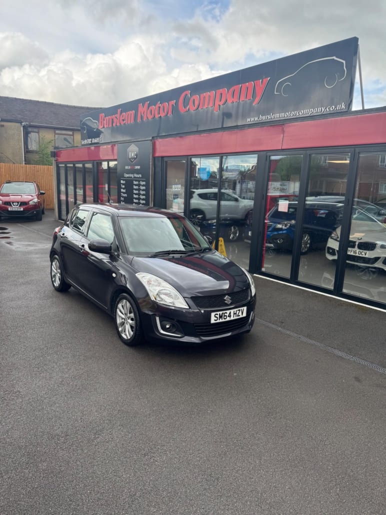 SUZUKI SWIFT