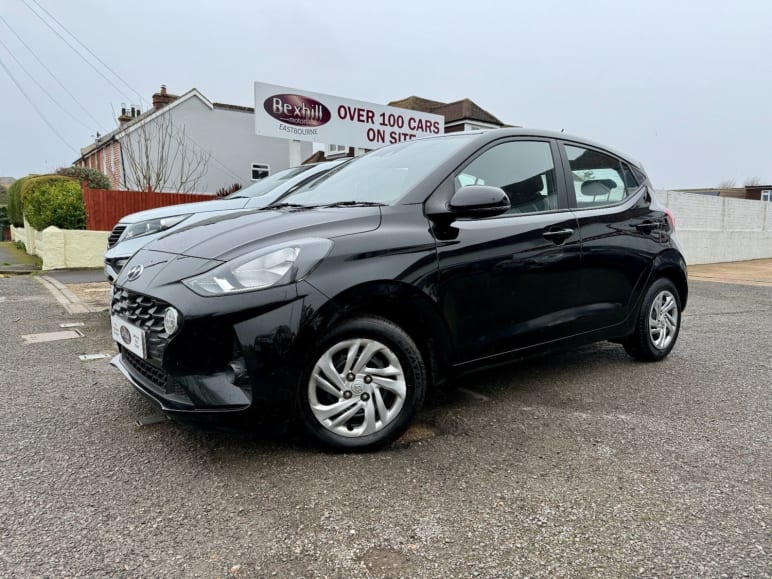 HYUNDAI I10