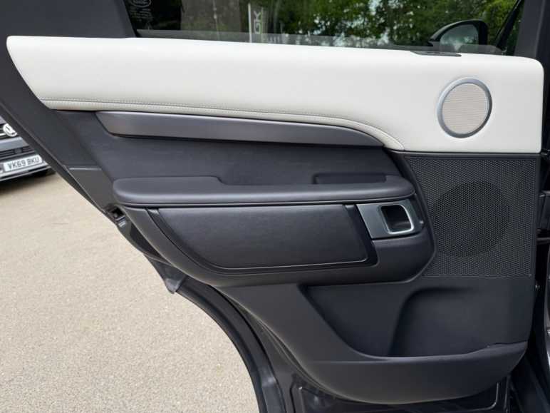 METROPOLITAN EDITION - TOW PACK - ONE OWNER - CARPATHIAN GREY