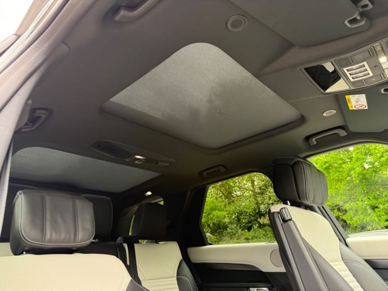 METROPOLITAN EDITION - TOW PACK - ONE OWNER - CARPATHIAN GREY