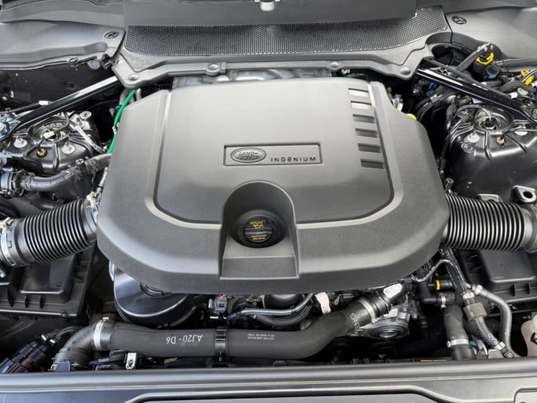 METROPOLITAN EDITION - TOW PACK - ONE OWNER - CARPATHIAN GREY
