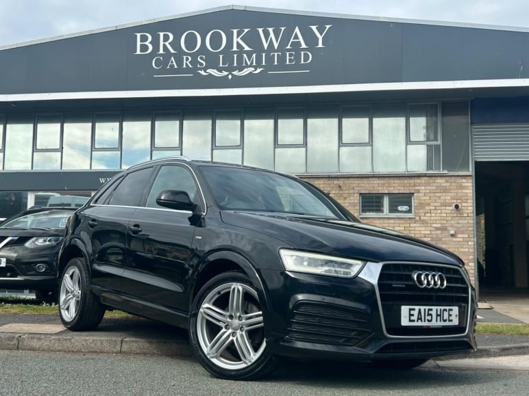 AUDI Q3
