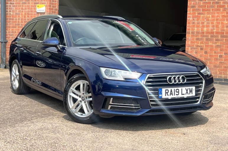 AUDI A4