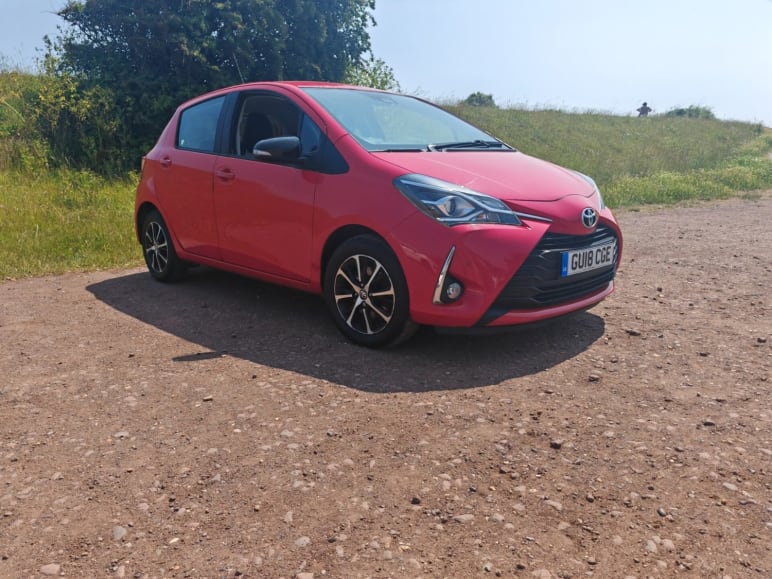 TOYOTA YARIS