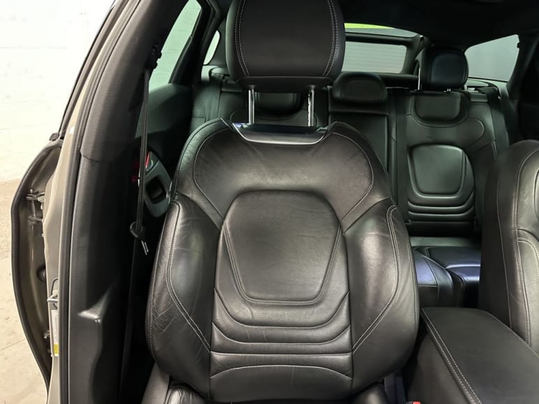 2.0 HDi DSport Hatchback 5dr Diesel Auto Euro 5 (1