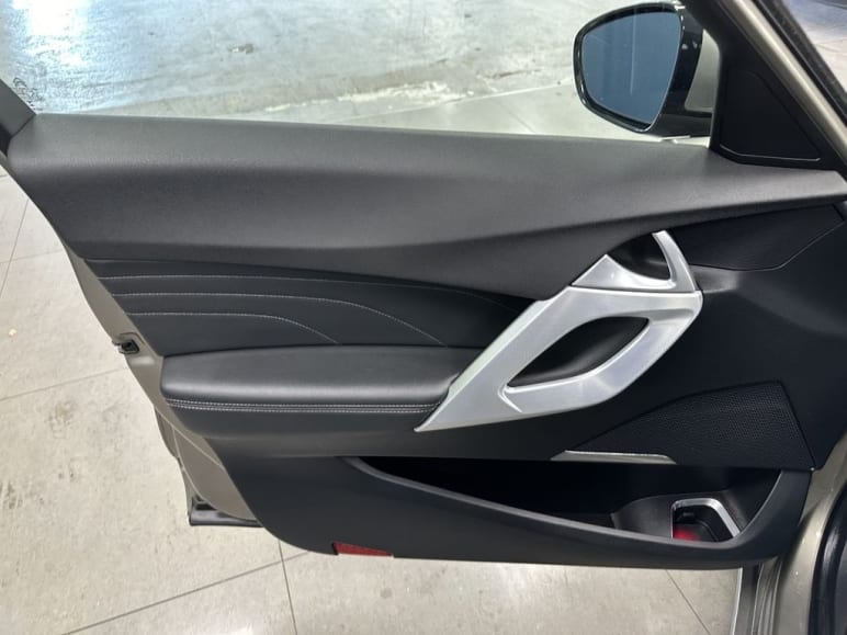2.0 HDi DSport Hatchback 5dr Diesel Auto Euro 5 (1
