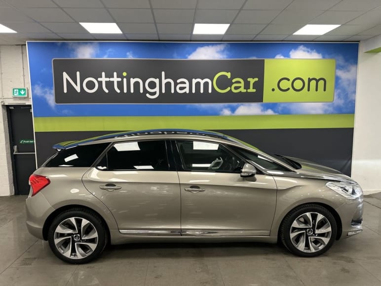 2.0 HDi DSport Hatchback 5dr Diesel Auto Euro 5 (1