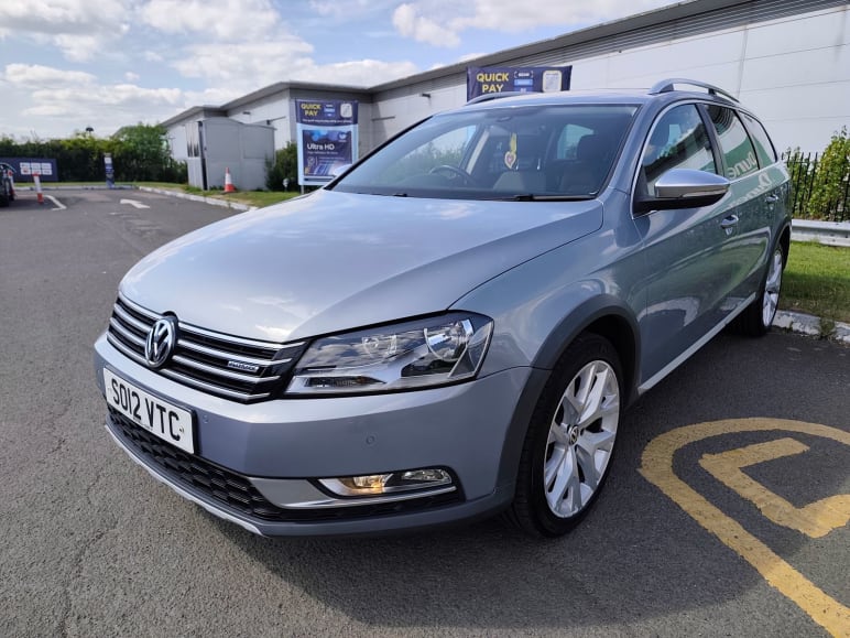 VOLKSWAGEN PASSAT ALLTRACK