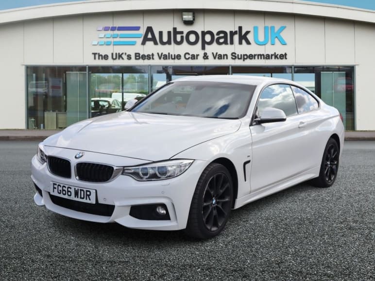 BMW 4 SERIES