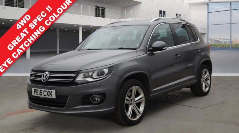 VOLKSWAGEN TIGUAN