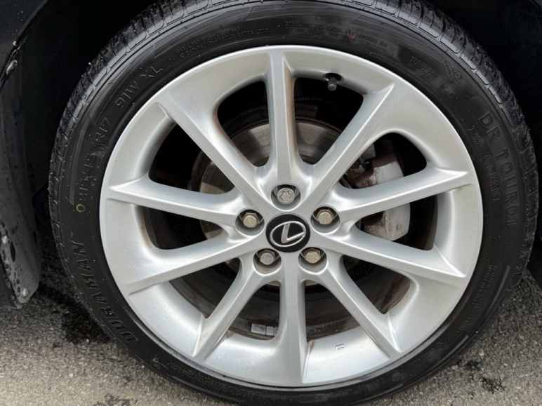 1.8 200h Advance Hatchback 5dr Petrol Hybrid CVT E