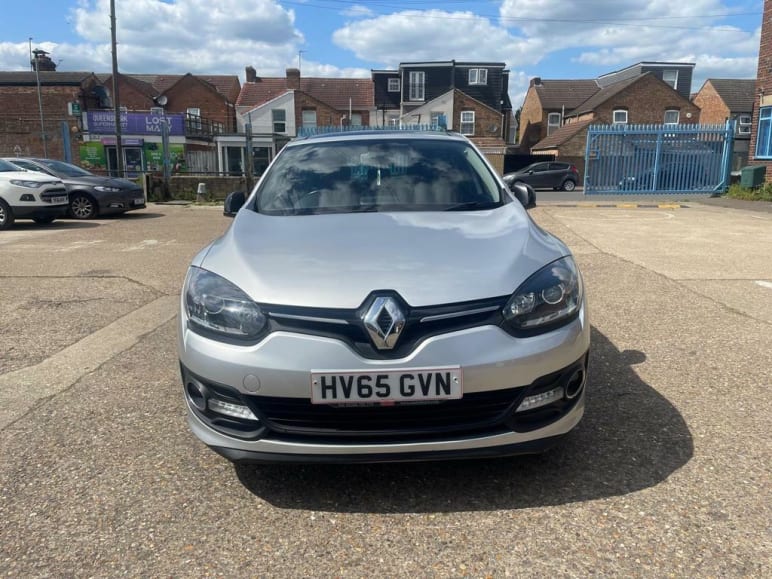 RENAULT MEGANE