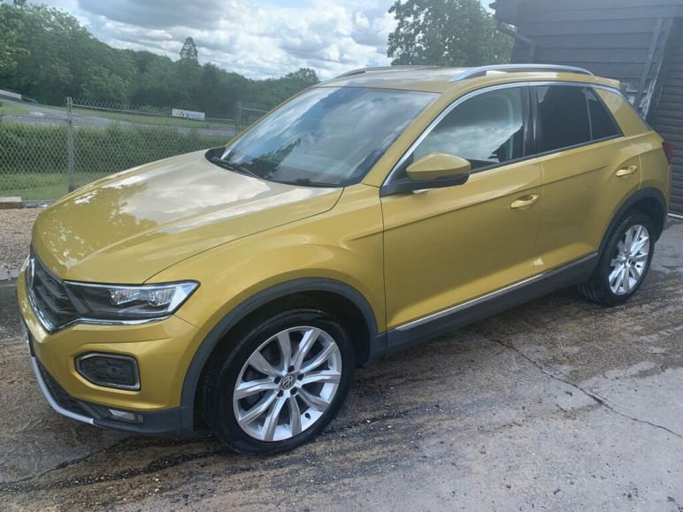 VOLKSWAGEN T-ROC
