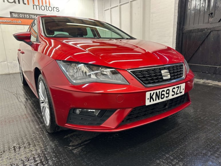 SEAT LEON