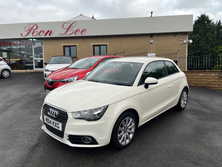 AUDI A1