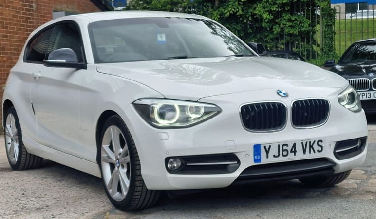 BMW 1 SERIES