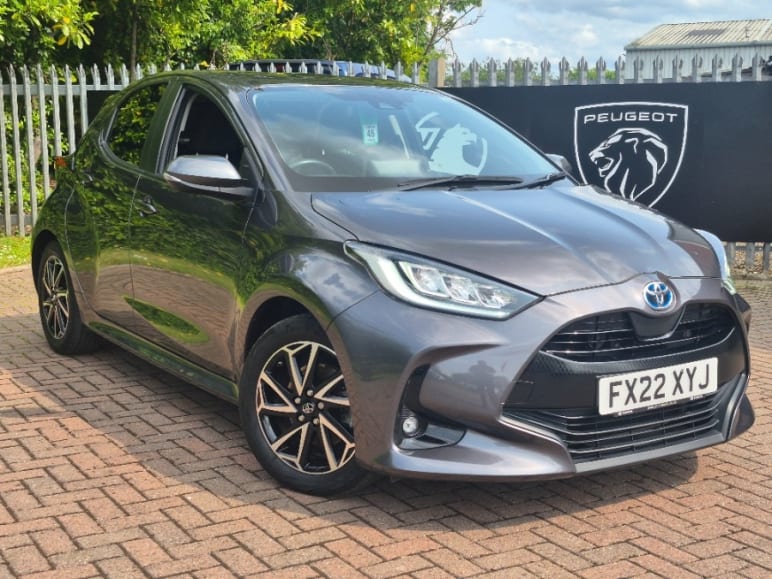 TOYOTA YARIS