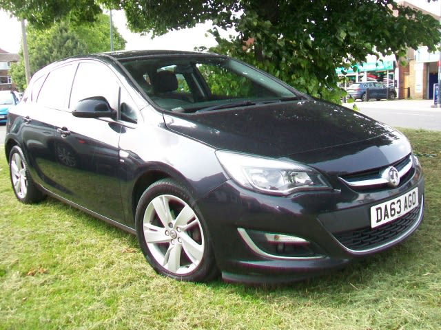 VAUXHALL ASTRA