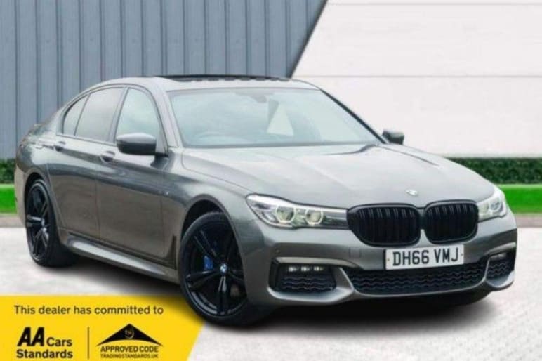 BMW 7 SERIES
