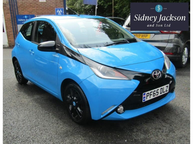 TOYOTA AYGO