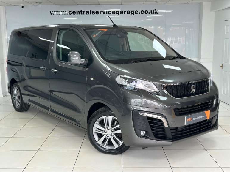 PEUGEOT TRAVELLER