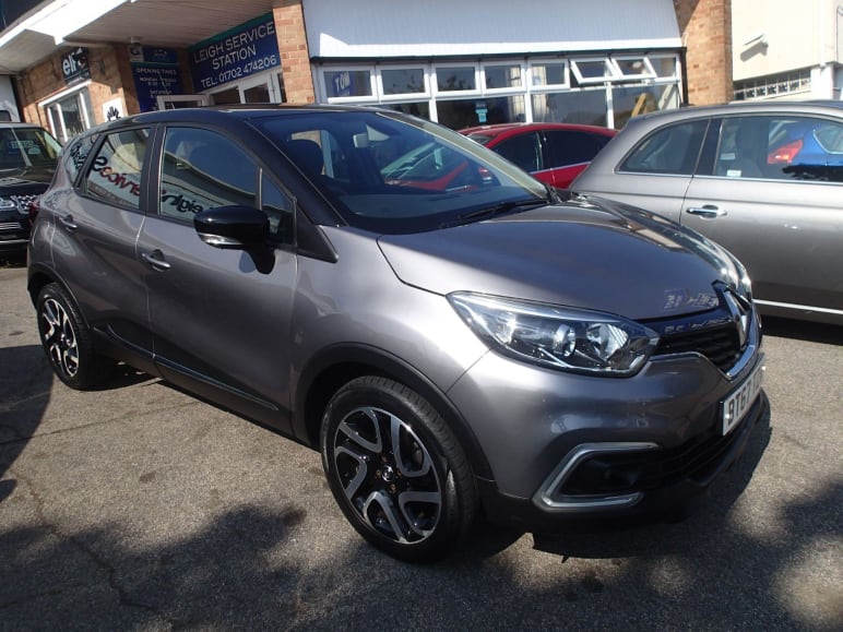 RENAULT CAPTUR