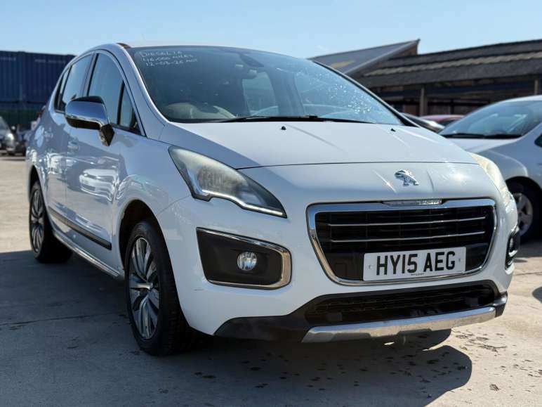 PEUGEOT 3008