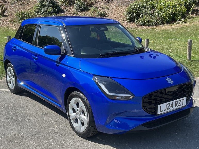 SUZUKI SWIFT
