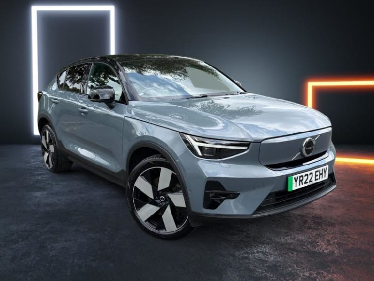 VOLVO C40
