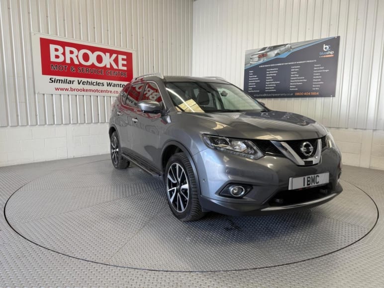 NISSAN X-TRAIL