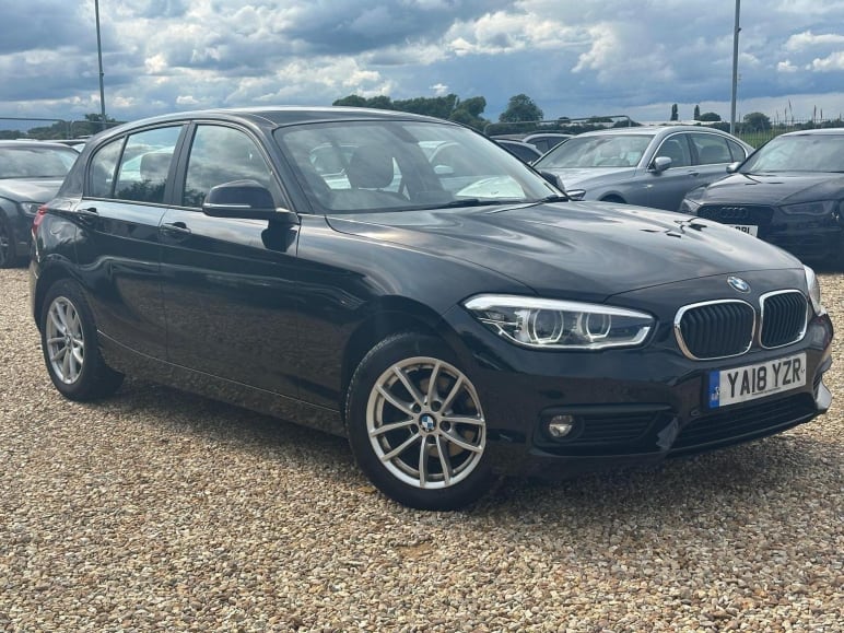 BMW 1 SERIES