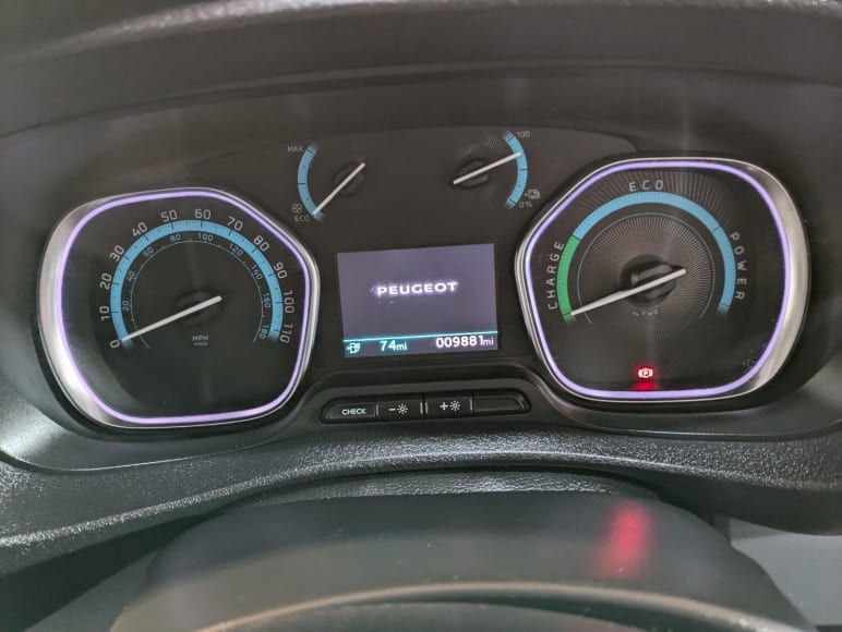 e 1000 50kWh Professional