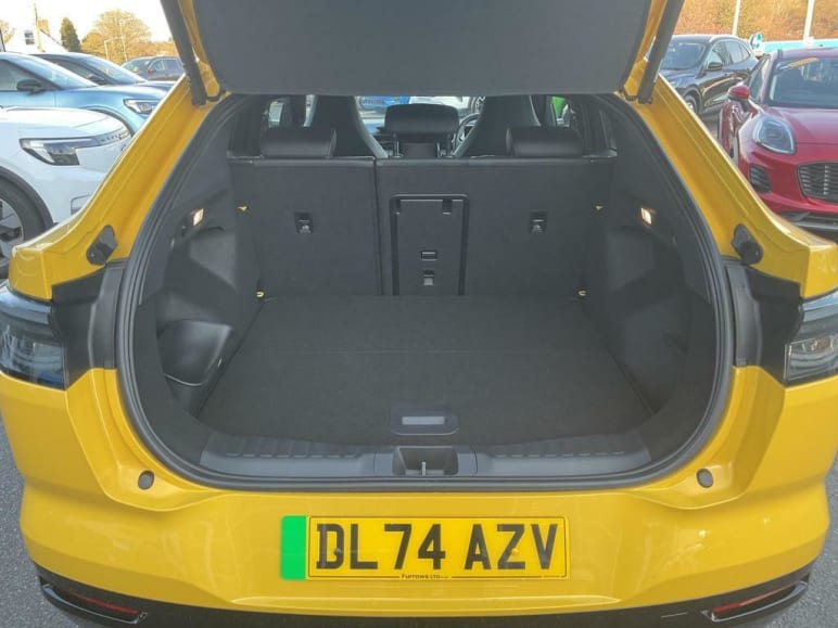 250kW Premium 79kWh AWD 5dr Auto