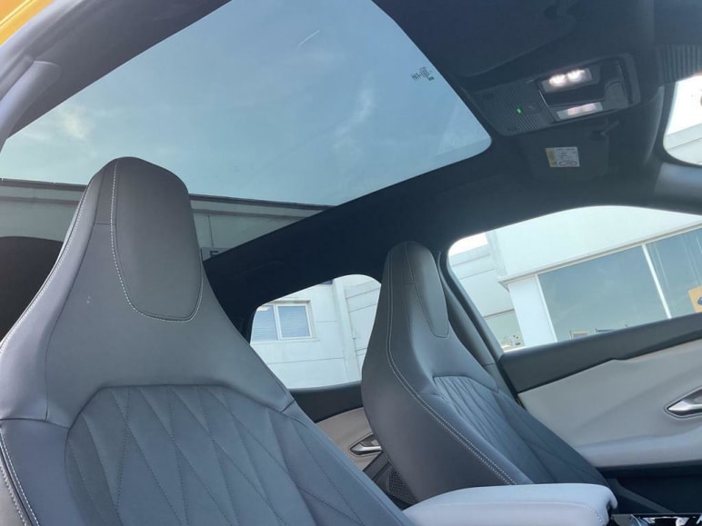 250kW Premium 79kWh AWD 5dr Auto