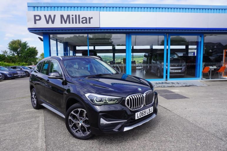 BMW X1