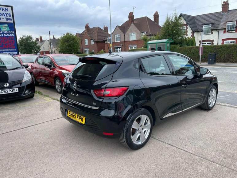 RENAULT CLIO