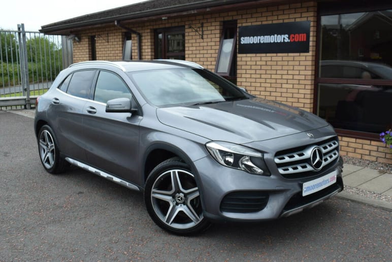 MERCEDES-BENZ GLA