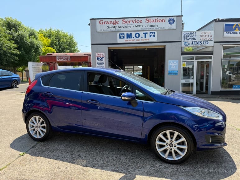 FORD FIESTA