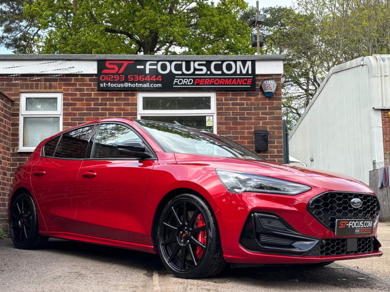 FORD FOCUS