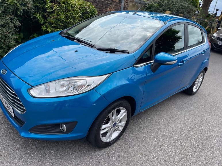 FORD FIESTA