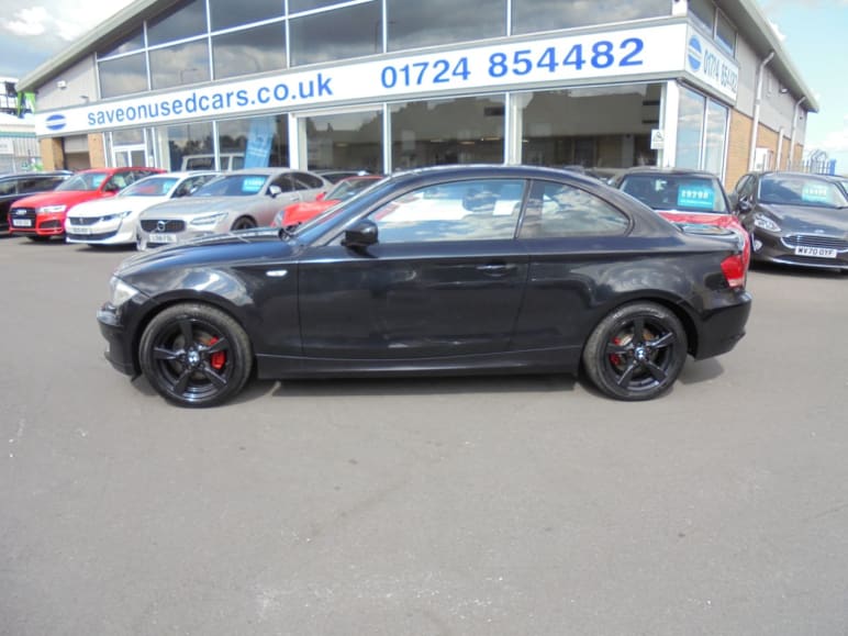 BMW 1 SERIES