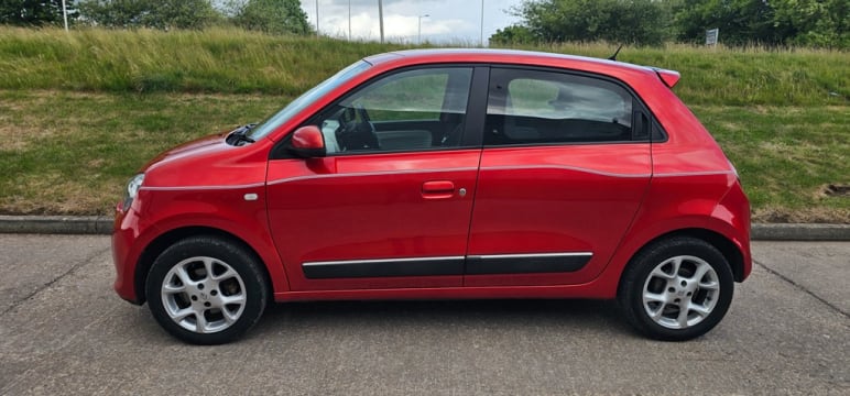 RENAULT TWINGO