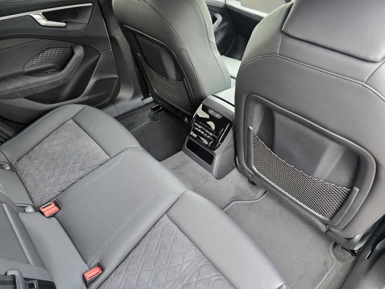 Avant Launch Edition TDI quattro 204 PS S tronic