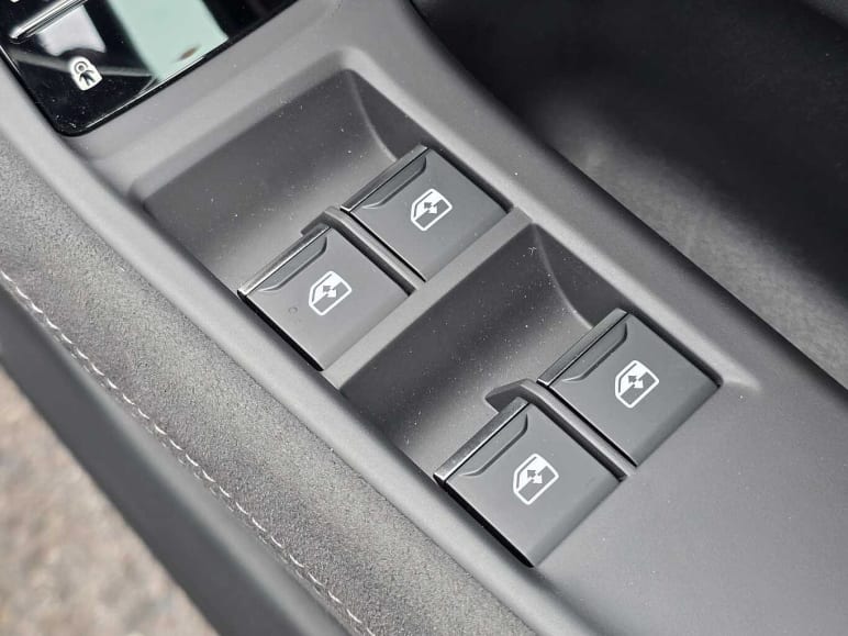 Avant Launch Edition TDI quattro 204 PS S tronic
