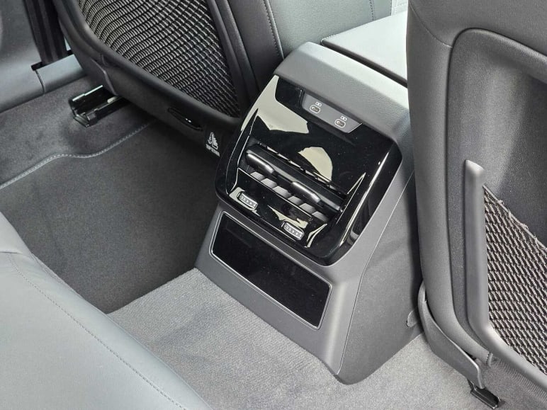 Avant Launch Edition TDI quattro 204 PS S tronic