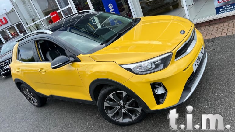 KIA STONIC