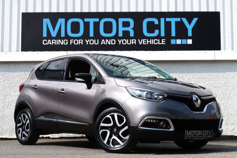 RENAULT CAPTUR