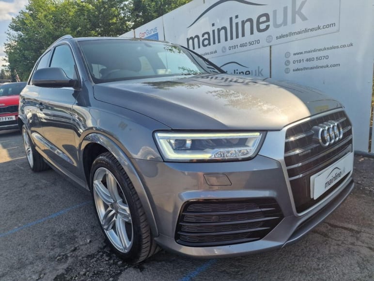 AUDI Q3
