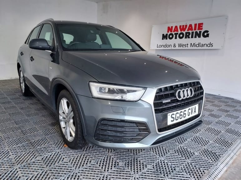 AUDI Q3