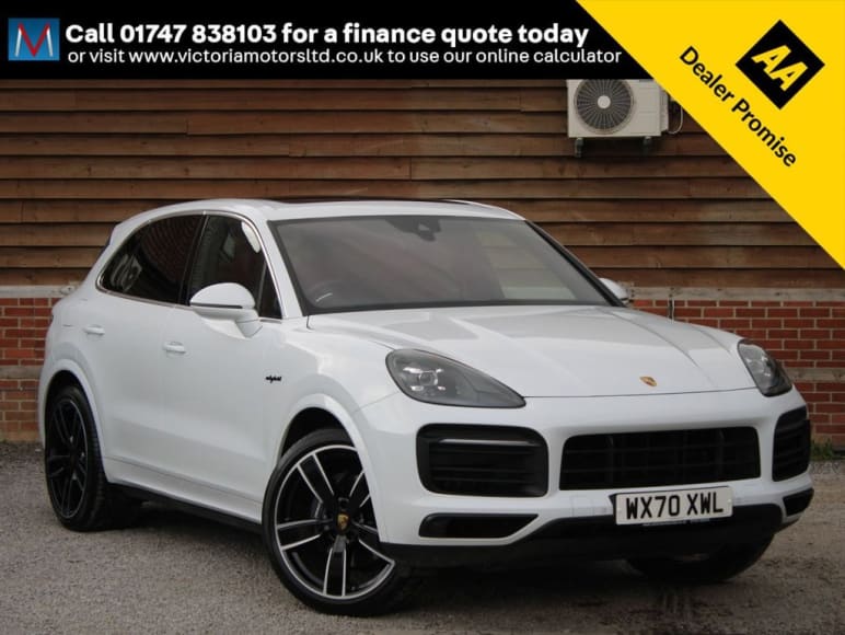 PORSCHE CAYENNE